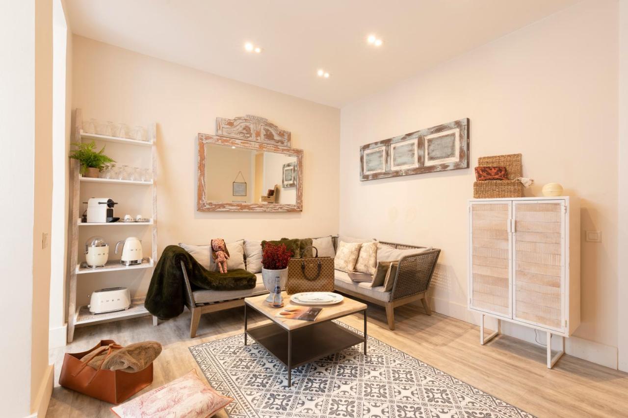 Chic Apartments Barcelona Exterior foto